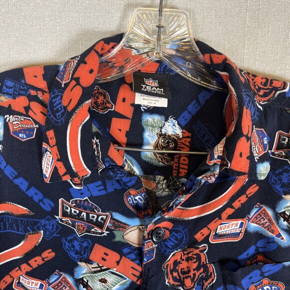 NFL Chicago Bears Mens Medium Shirt Button Front Short Sleeves All Over Print - Picture 2 of 8